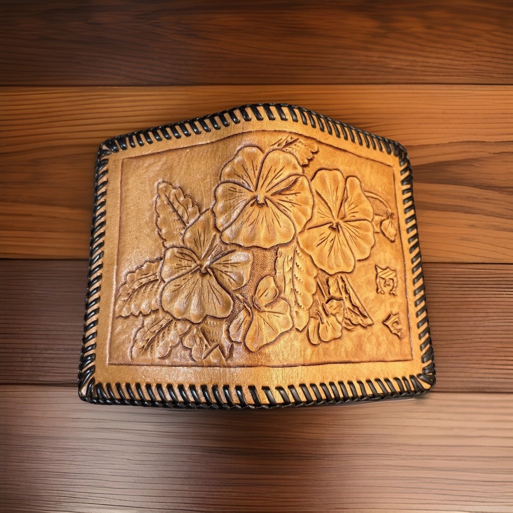 Vintage Hand Tooled Leather Billfold Wallet Kiss‎ Lock Coin Roses Boho Southwest